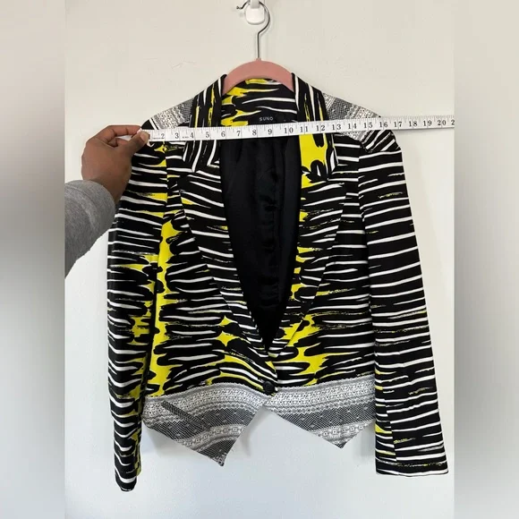 Suno 100% Silk Blazer | Eye-Catching Print | Size M - Picture 6 of 17